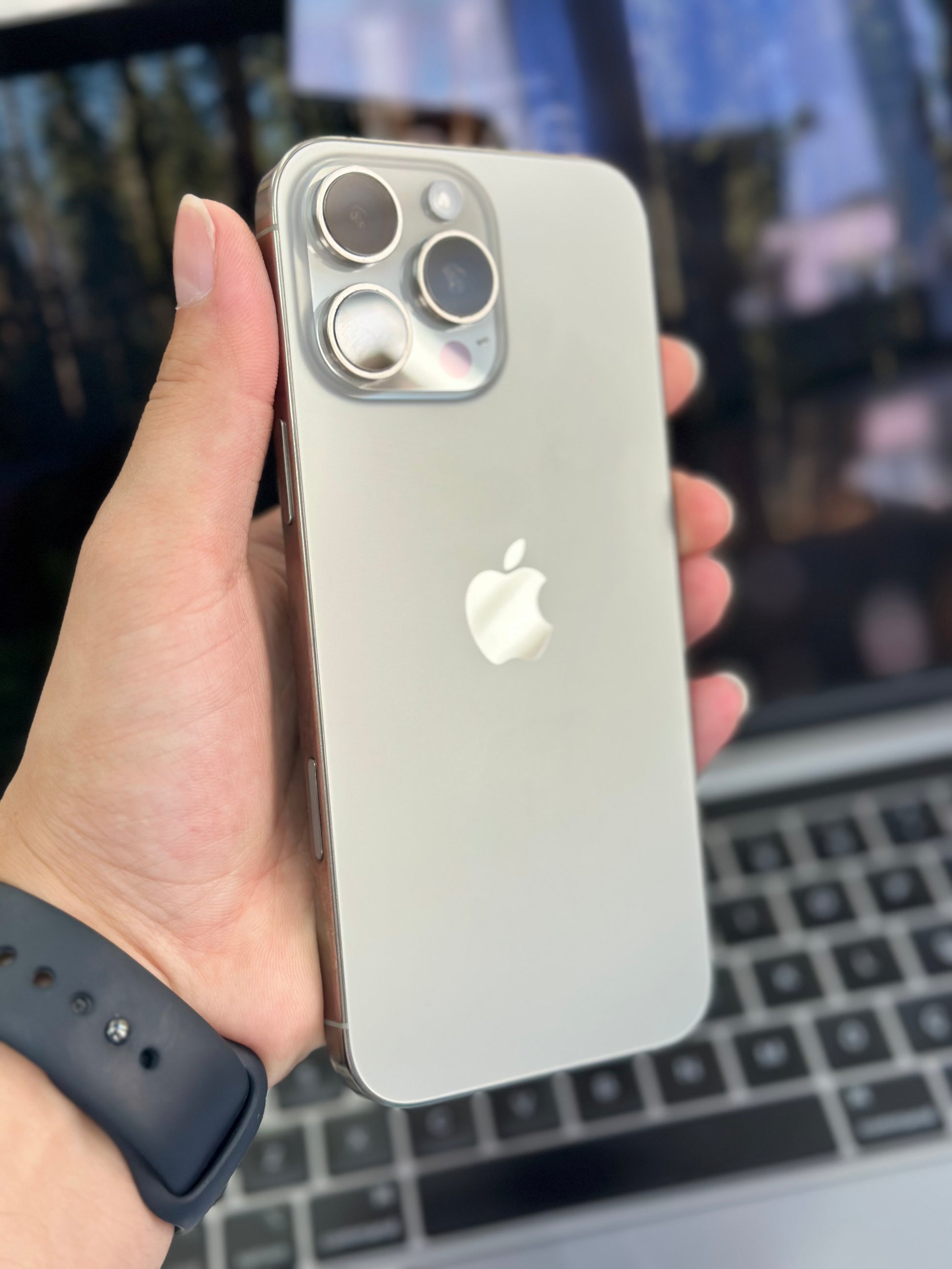 İPHONE 16 PRO MAX